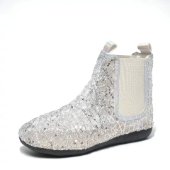New Design Elegant Shining Rhinestone Ladies Walking Style Shoes Fashion Outdoor Office Slip On sual Flat Sole Shoes