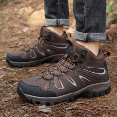 Large size men's outdoor high top mountaineering shoes Wholesale men's hiking travel running style shoes