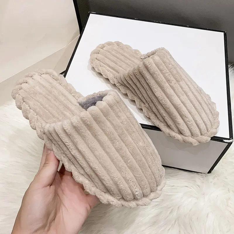 New Models Winter Fashion Soft Anti-slip Outsole Women Slippers Soft Warm Home Thickened Plush Slides Slippers