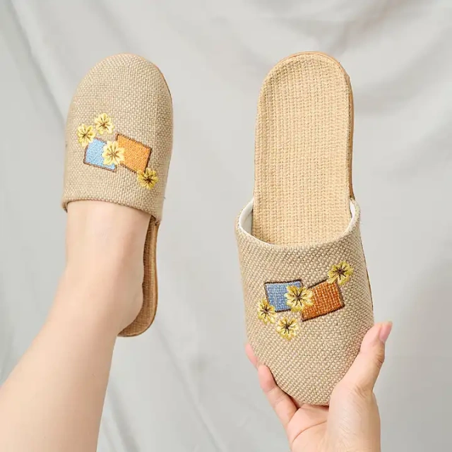 New Summer Home Breathable Light Linen Slippers For Women And Men Anti-Slip Comfortable Indoor Linen Slippers