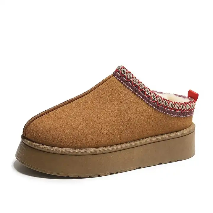 Wholesale Thick Flat Outsole Winter Warm Women Plush Slippers Fashion Cushioning Slip-on Indoor Plush Slippers
