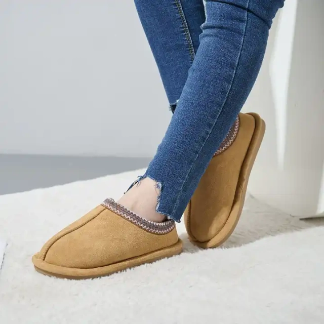 Fashion Warm Comfortable Plush Slipper With Low Sleeves Winter Hot Sale Keep Warm Slip On Indoor Slipper