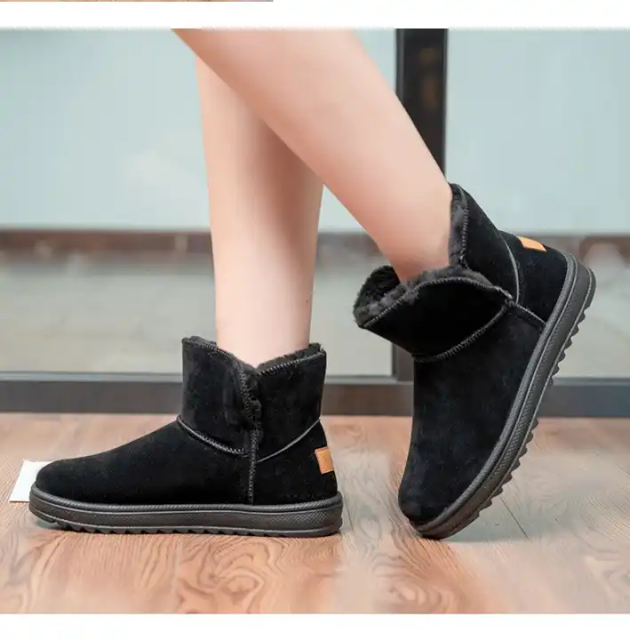 Wholesale Fashion Large Size Casual Winter Boots for Women Plush Warm Anti slip Plat Round Toe Snow Boots for Women