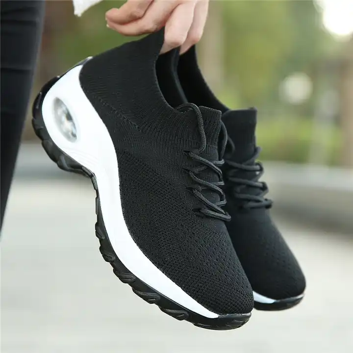 Knitting Women Casual Shoes Fashion Design Sports Breathable Elastic Force Bottom Shoes