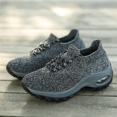 Knitting Women Casual Shoes Fashion Design Sports Breathable Elastic Force Bottom Shoes