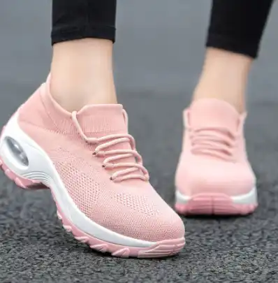 Knitting Women Casual Shoes Fashion Design Sports Breathable Elastic Force Bottom Shoes
