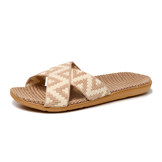 Trendy Home Wooden Floor Silent Rattan Slippers Wholesale Summer Living Room Sandals Woven Thick Sole Slippers
