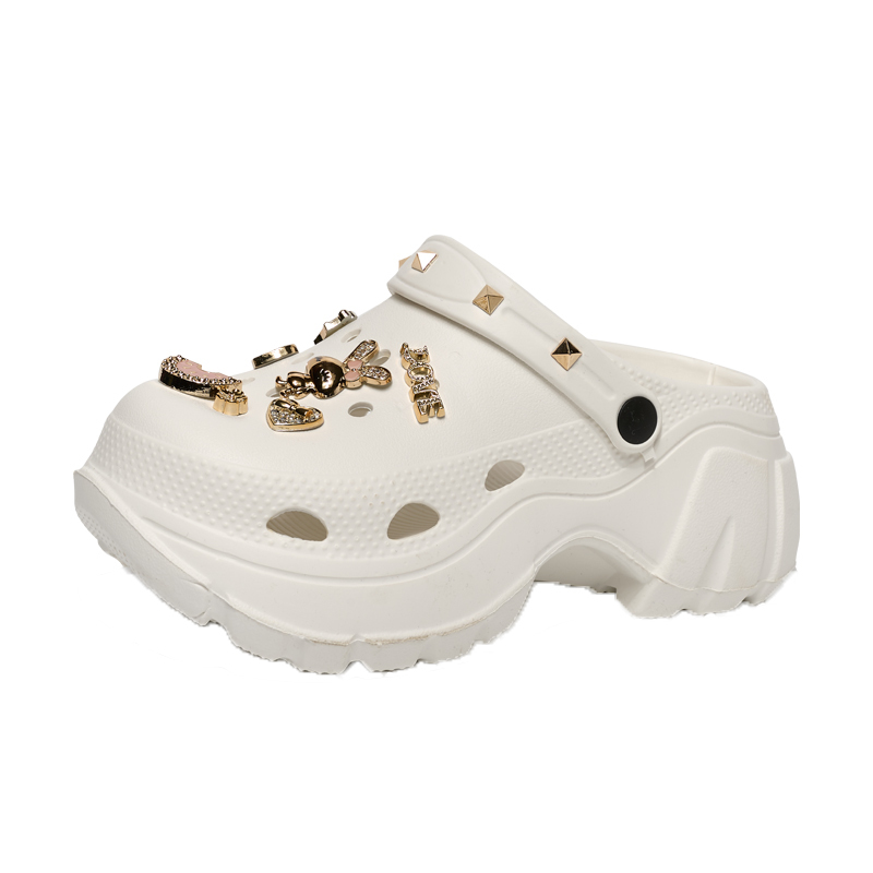 Wholesale New Fashion Cute Cartoon Accessory Garden Shoes Clogs Custom Components Thick Sole Eva Platform Slippers