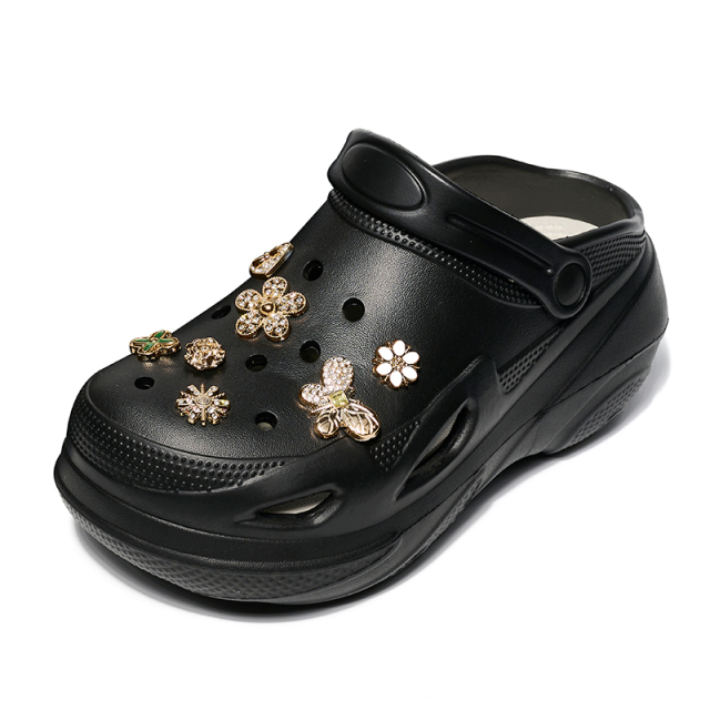 Wholesale Luxury Design Shining Detachable Button Thick Soled Eva Garden Shoes Luxury Charms Designer Custom Clog For Girls