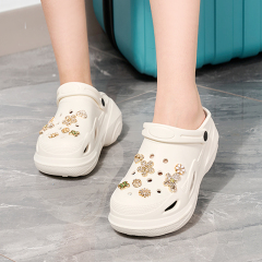 Wholesale Luxury Design Shining Detachable Button Thick Soled Eva Garden Shoes Luxury Charms Designer Custom Clog For Girls