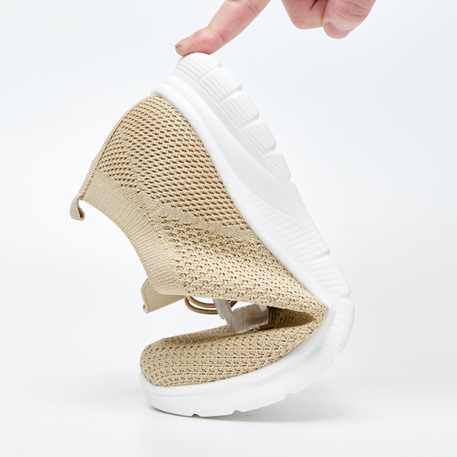 Wholesale All Woven Upper Light And Breathable Women's Shoes Sneakers Thick Sole Soft Walking Casual Shoes For Women