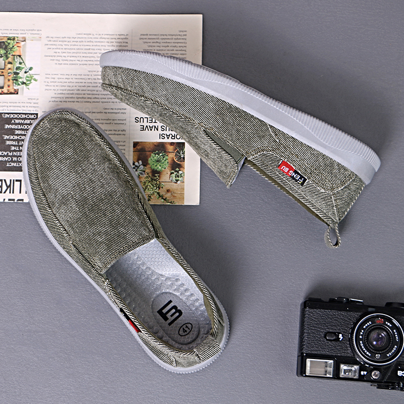 Fashion Walking Style Shoes Classic Style Street Flat Casual Campus Men's Sneakers Wholesale Breathable Canvas Shoes