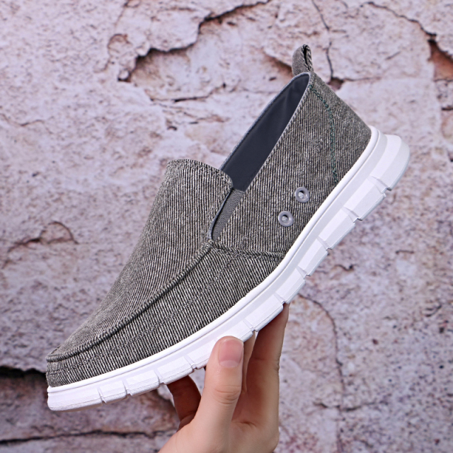 Fashion Hot Sale Comfortable Soft Easy Wearing Wholesale Breathable Canvas Loafers Street Walking Style Casual Shoes For Men