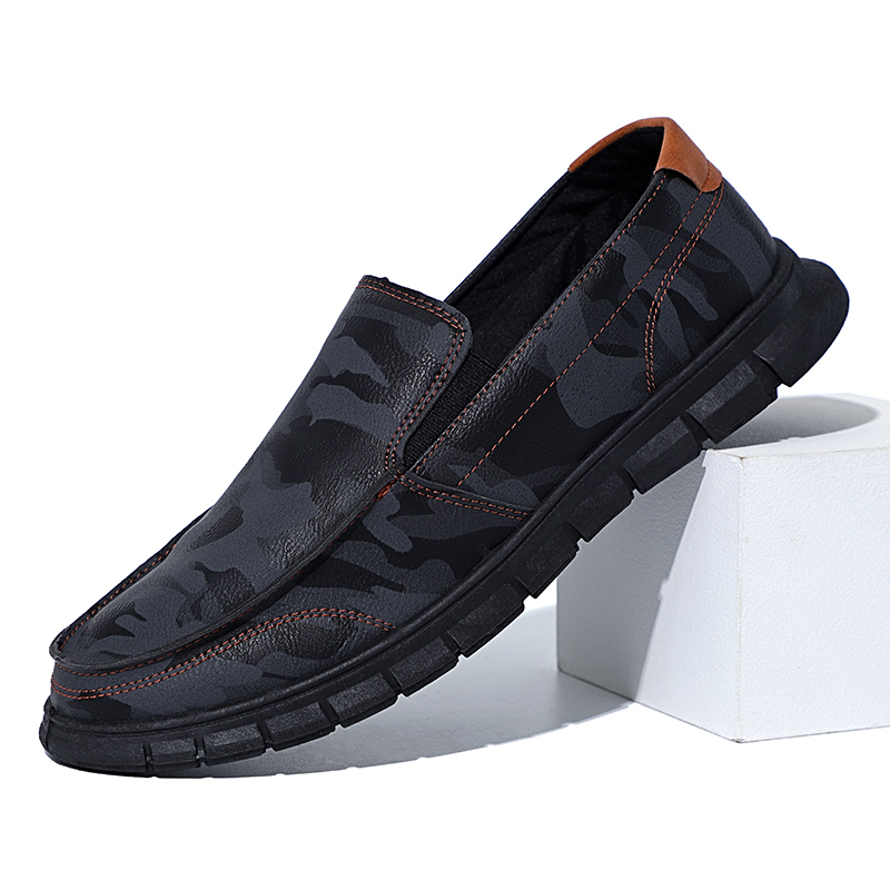 Hot Summer Fashion Slip-on Breathable Lightweight Comfortable Men's Casual Shoes Lazy Flat Stretch Shoes