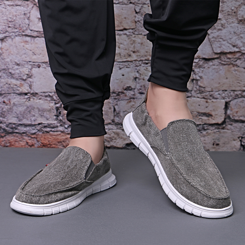 Hot Sale Summer Fashion Comfort Light Weight Breathable Soft Sole Flat Sneakers Loafers Canvas Casual Shoes For Men