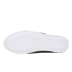 Hot Selling Classic Style Men's Canvas Shoes Loafers Wholesale Lightweight Breathable Lazy Walking Shoes For Men Boys