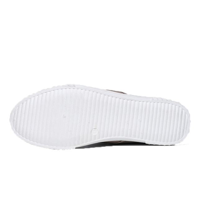 Hot Selling Classic Style Men's Canvas Shoes Loafers Wholesale Lightweight Breathable Lazy Walking Shoes For Men Boys