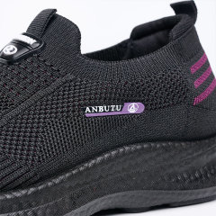 Factory Direct Selling Original Ladies Flying Woven Shoes Wholesale Lightweight Breathable Ladies Walking Shoes Single Shoes