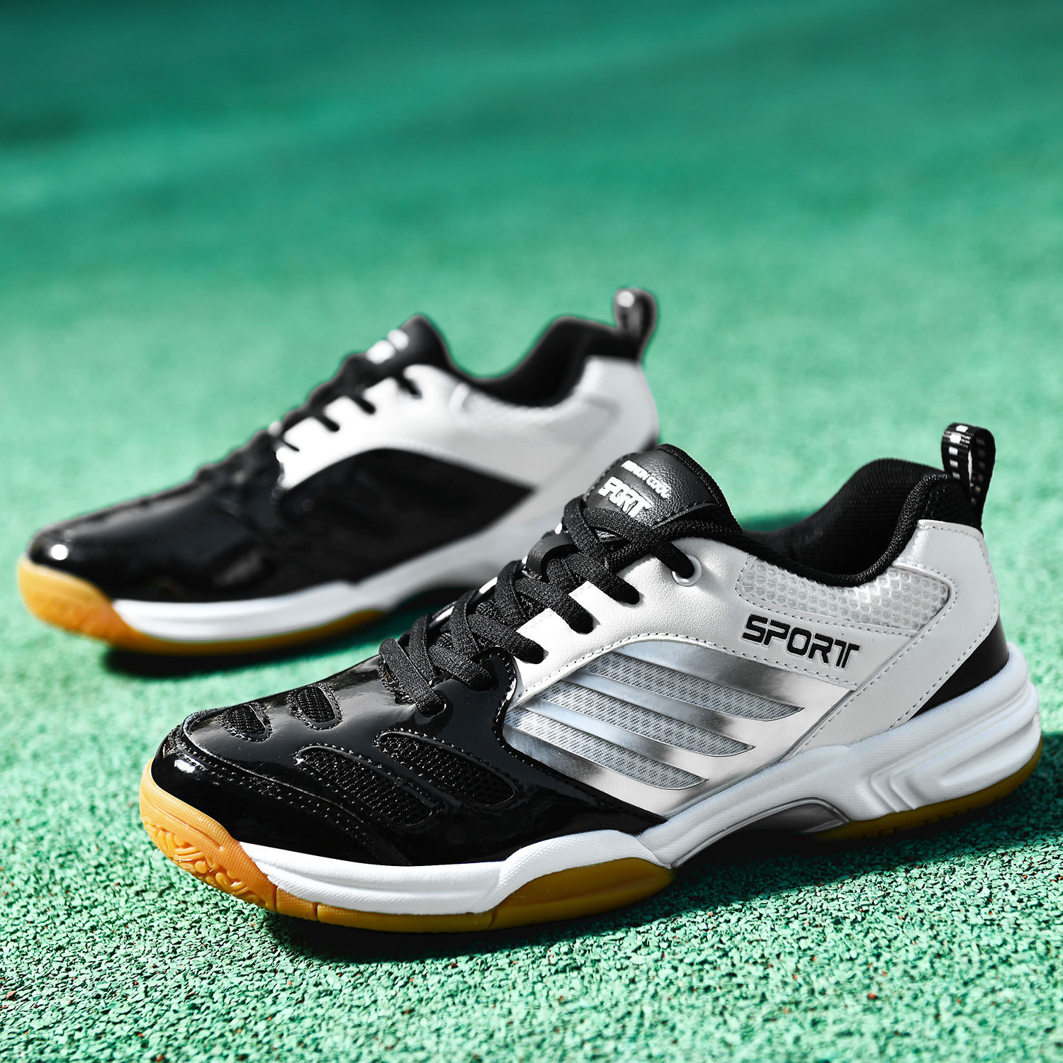 Major Platform Hot Selling Large Size Girls Boys Light Training Special Shoes Fashion White Sports Shoes Wholesale