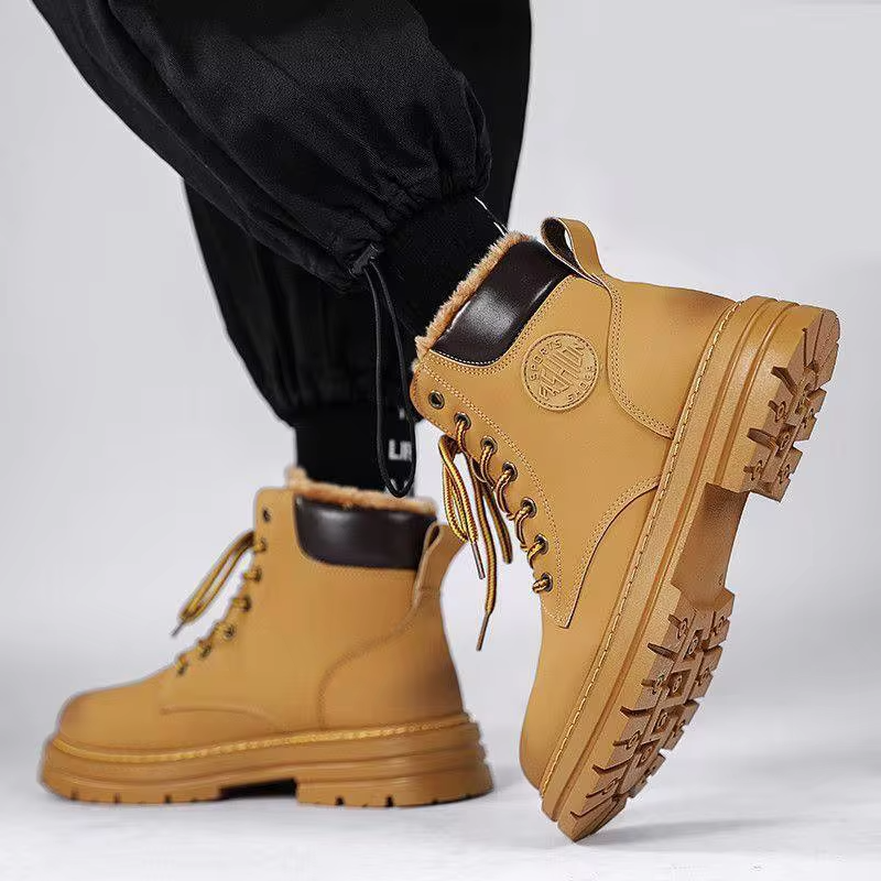 Wholesale Winter Outdoor Fashion Comfortable Non-slip Plush Martin Boots Thickened Travel Men's Snow Boots