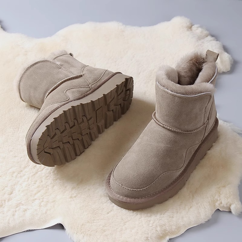 Wholesale Warm Genuine Leather Upper Thick Soled Women Snow Boots Anti-slip Classic Casual Women Daily Snow Boots