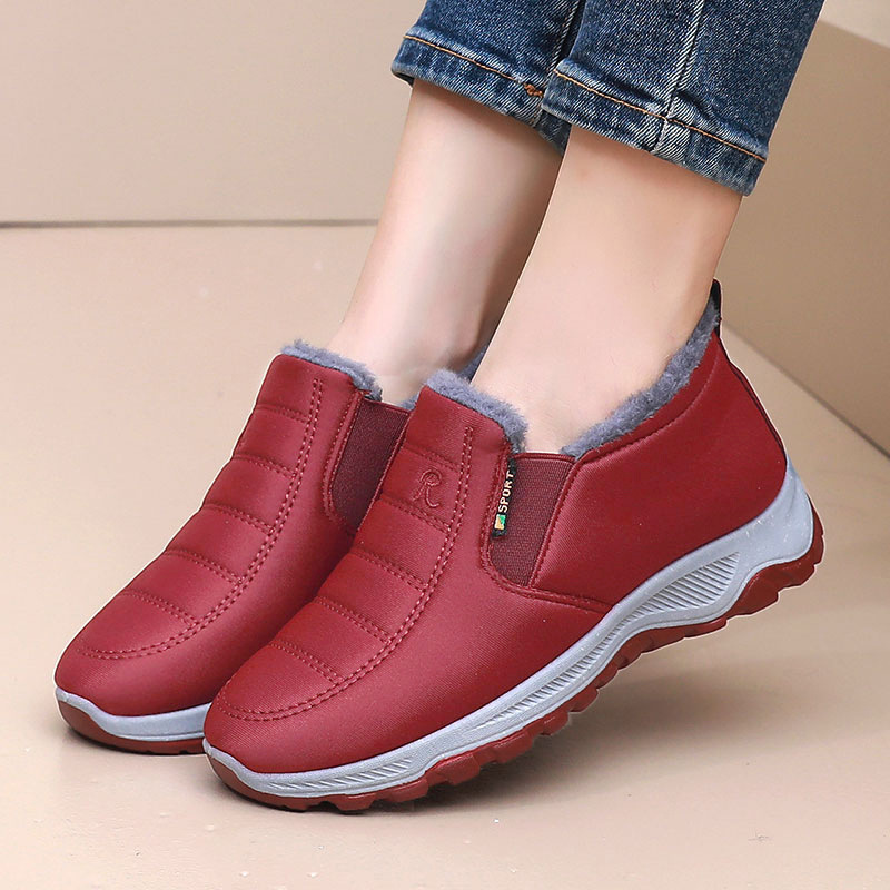 Wholesale Large Size Outdoor Anti-slip Warm Lightweight Sport Snow Boots Unisex Winter Slip-on Thick Snow Boots