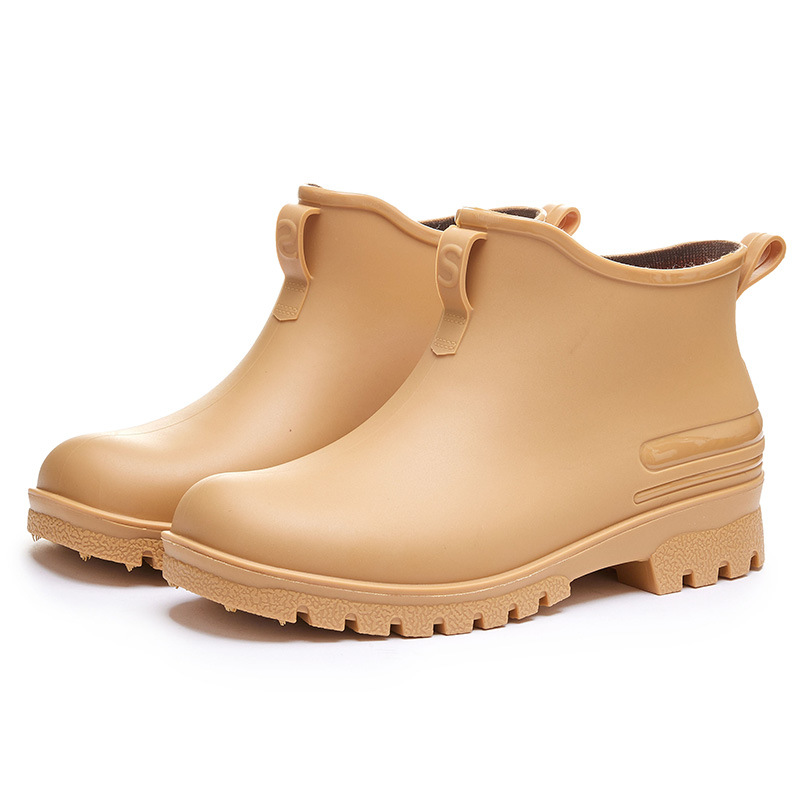 Fashion PVC Rain Boots Versatile Couples Non-slip Rain Boots Platform Comfortable Non-slip Kitchen Shoes Garden Shoes