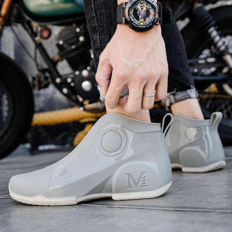 Fashion Rain Shoes For Men Thick Soled Rain Boots Non-slip Pvc Kitchen Shoes Outdoor Waterproof Car Wash Shoes For Men