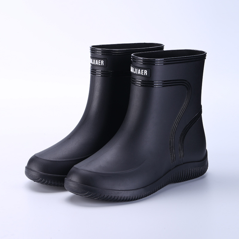 Wholesale Fashion PVC Warm Unisex Anti-slip Rain Boots Wear-resistant Medium Height Kitchen Shoes Black Fishing Boots