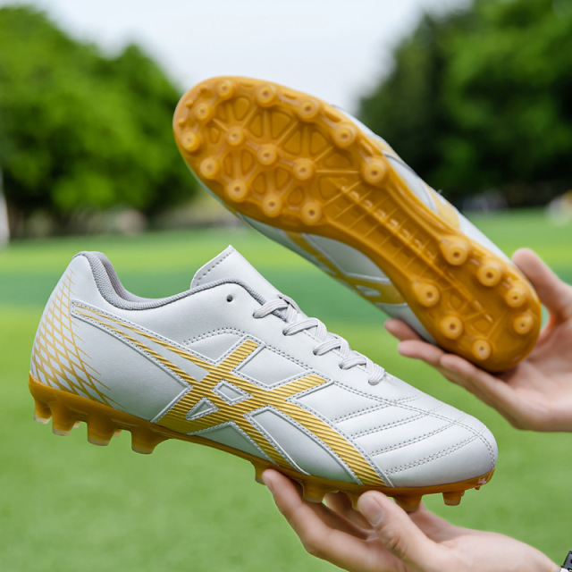 New Trend Football Shoes Students Professional Training Shoes Manufacturers Direct Sales AG Spikes TF Cleats Football Shoes