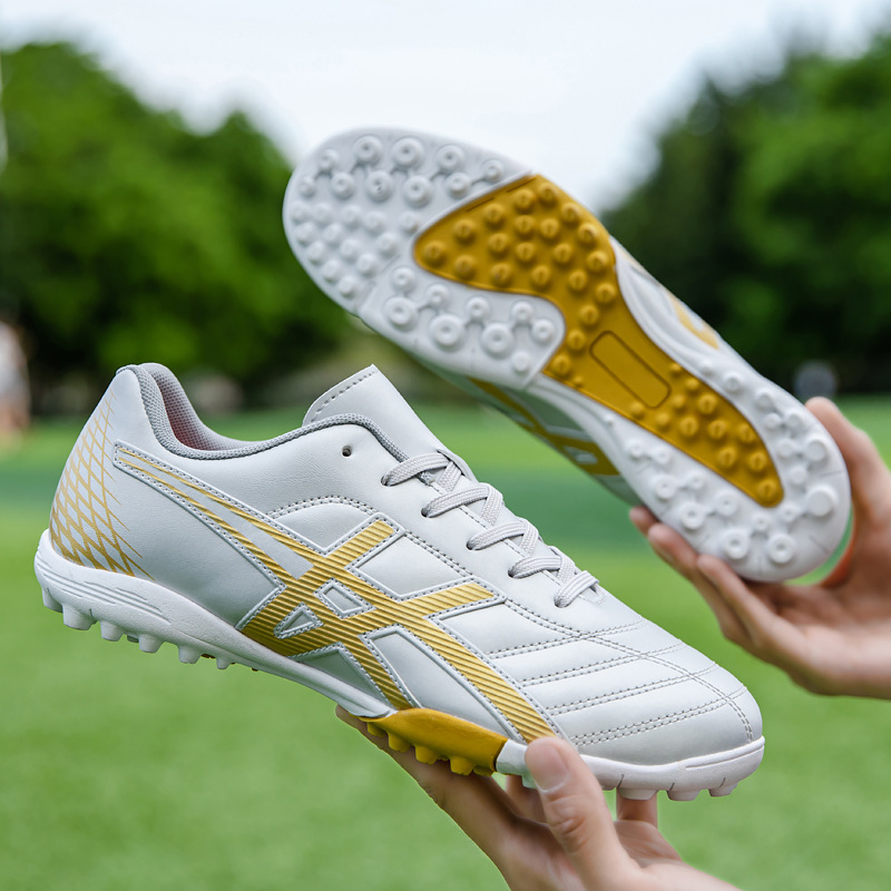 New Trend Football Shoes Students Professional Training Shoes Manufacturers Direct Sales AG Spikes TF Cleats Football Shoes