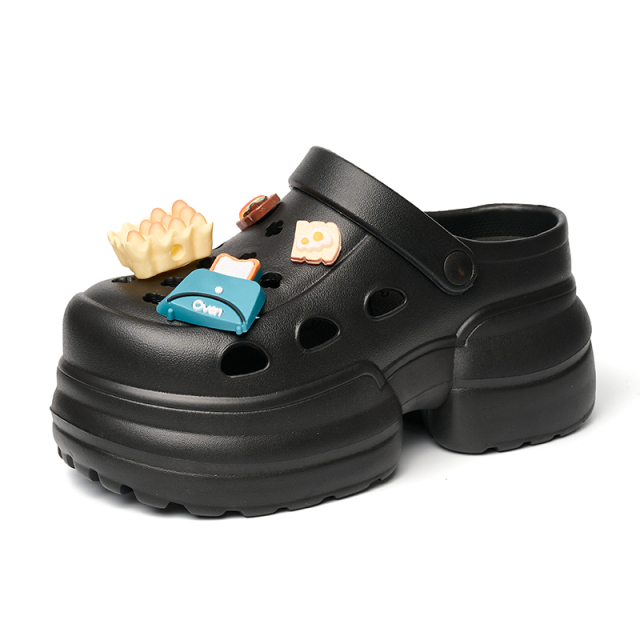 Hot Selling Sandals Mules With Decorations Anti-slip And Fashionable Hard-wearing And Slip Resistant Women Platform Clogs