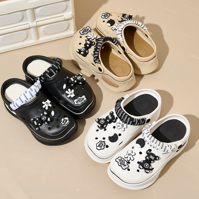 New Fashion Soft-soled Slippers Platform Hard-wearing Slippers For Men And Women Stylish Indoor And Outdoor Clogs Slippers