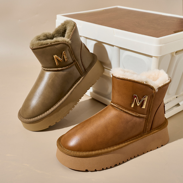 Bairuilun Winter Outdoor Warm Plush Cozy Cotton Shoes Waterproof Smooth Pu Leather Eva Platform Snow Boots For Women