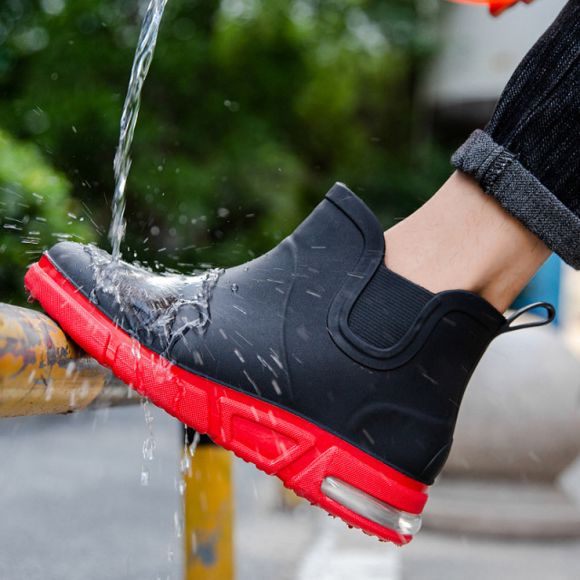 Korean and Japanese Lightweight Ankle Rain Boots Vacuum Sole Waterproof Casual Men's Low-top Rain Boots