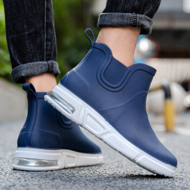 Korean and Japanese Lightweight Ankle Rain Boots Vacuum Sole Waterproof Casual Men's Low-top Rain Boots