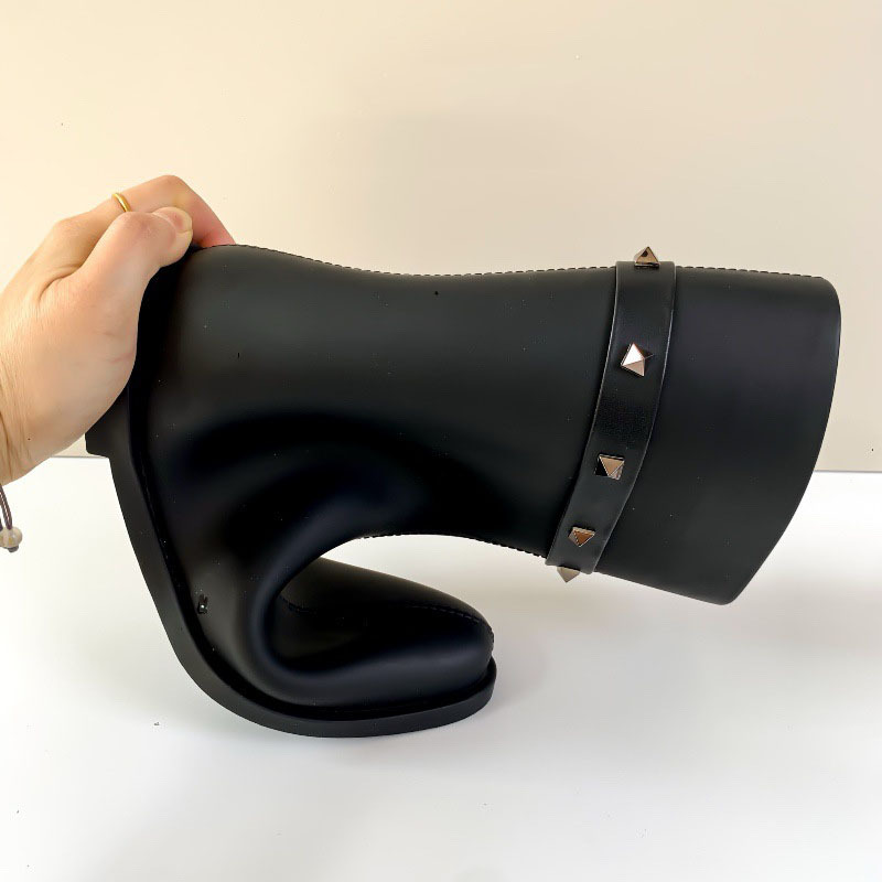 Fashionable Women's Lightweight High-top Boots Non-slip and Waterproof Walking Women's Casual High-top Rain Boots