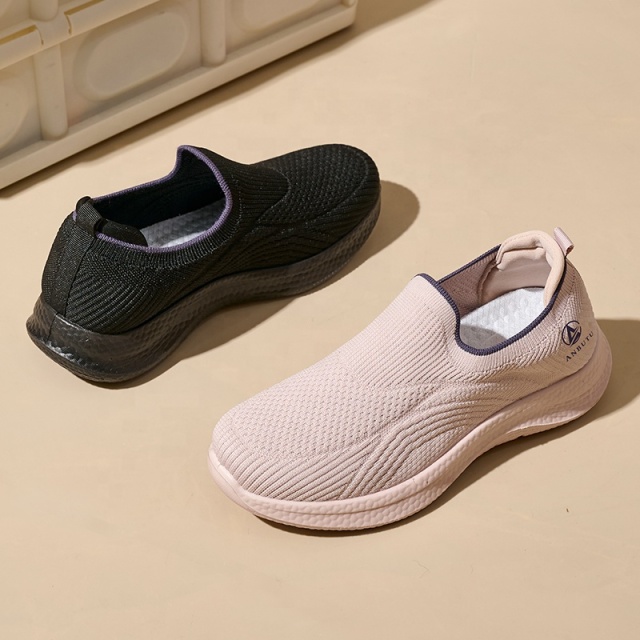Bairuilun Custom Large Size Women Breathable Slip-on Sports Shoes Fashion Couples Casual Shoes Walking Shoes