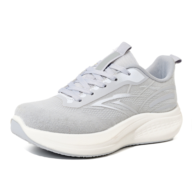 Bairuilun 2025 New Unisex 18-needle Fish Silk Knitted Shoes Light Casual Breathable Soft Couple Sports Shoes Athleisure Shoes