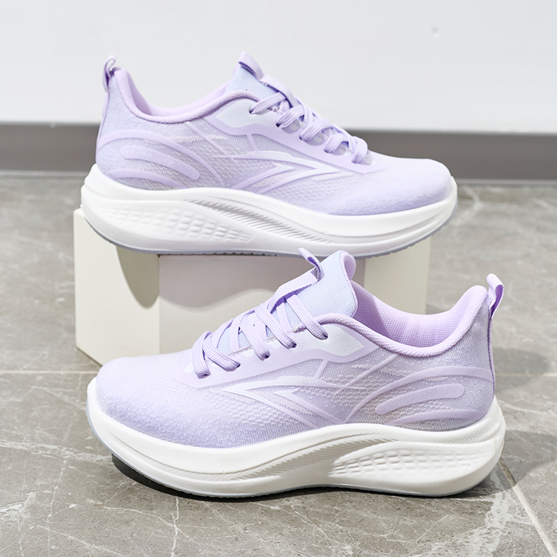Bairuilun 2025 New Unisex 18-needle Fish Silk Knitted Shoes Light Casual Breathable Soft Couple Sports Shoes Athleisure Shoes