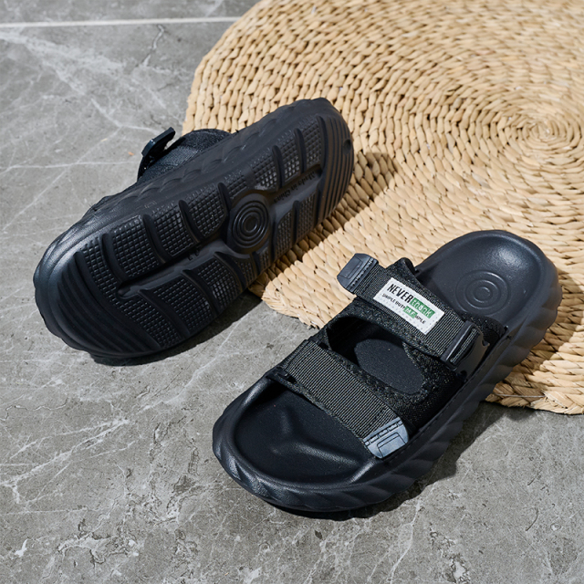 2025 New Fashion Trend Men's Sports slippers Slide slippers Non-slip Soft Sole Beach Sandals Support Customization