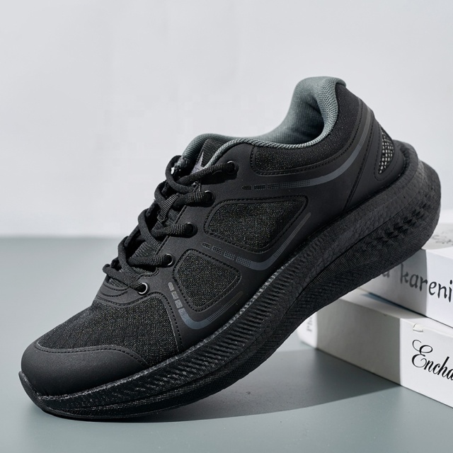 Wholesale Anti-Slip Road Running Shoes Cushioned Lightweight Carbon Plate Sports Shoes Reflective Night Running Shoes