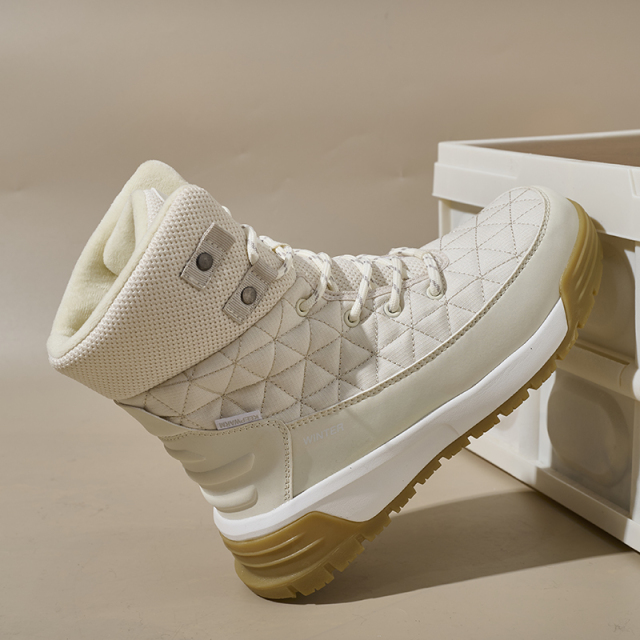 Wholesale Customization Large Size Winter Velvet High Top Outdoor Mountaineering Thickened Waterproof Men's Snow Boots