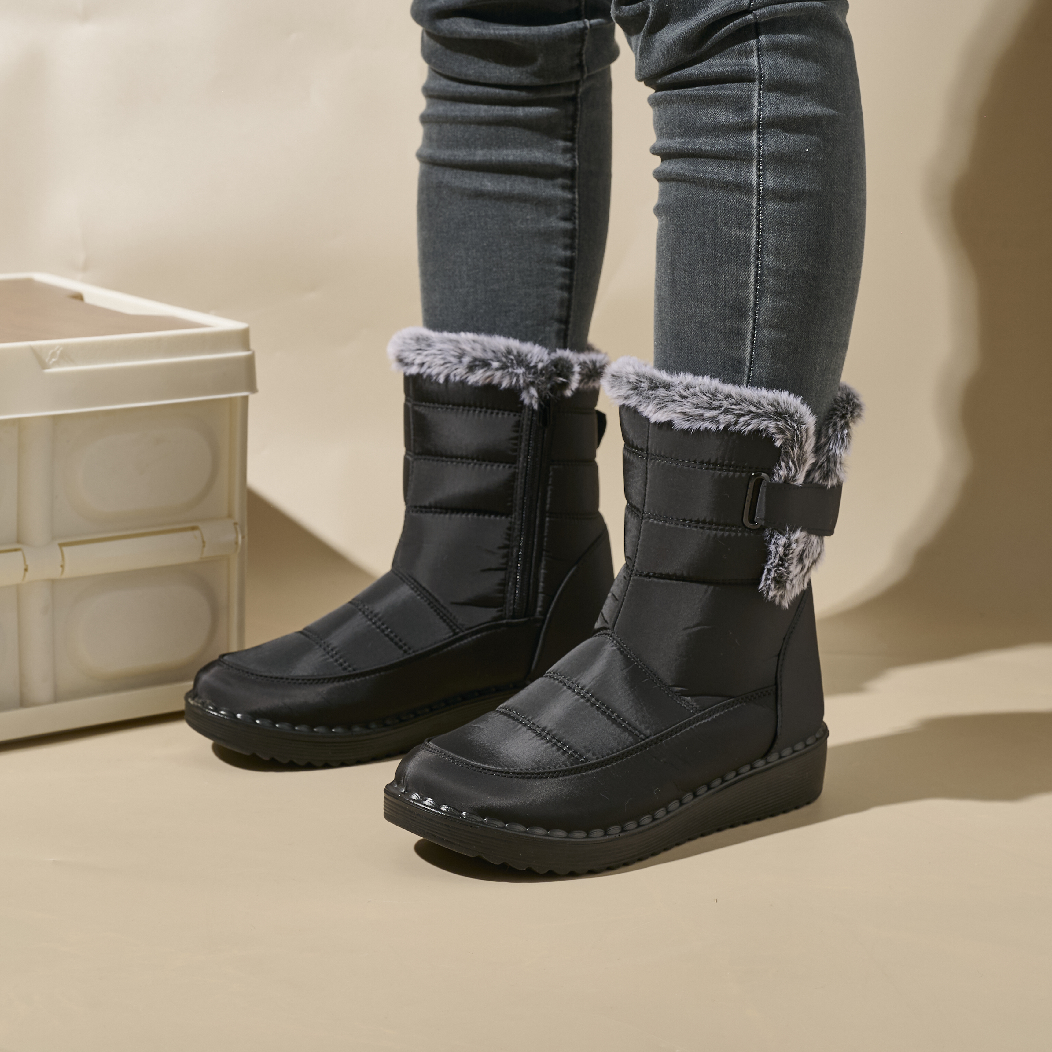 Wholesale Outdoor Winter Booties Women's Winter New Cozy Warm Trendy Snow Boots Waterproof Casual Women's Boots