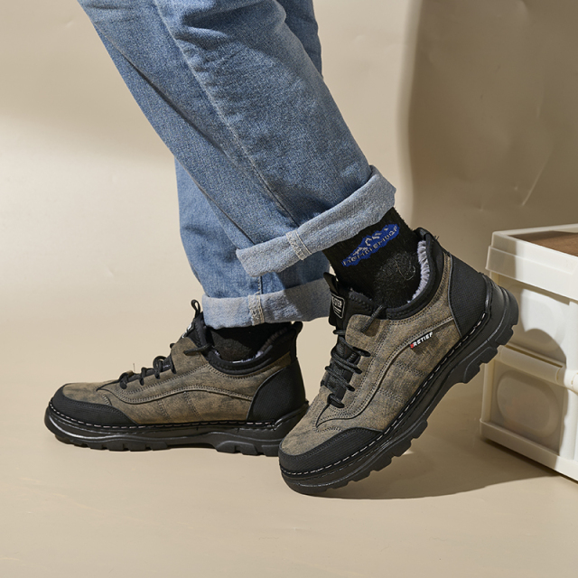 Wholesale Large Size Pu Leather Men's Winter Shoes Customizable Drop Plastic Label Rex Rabbit Hair Winter Warm Shoes Sneakers