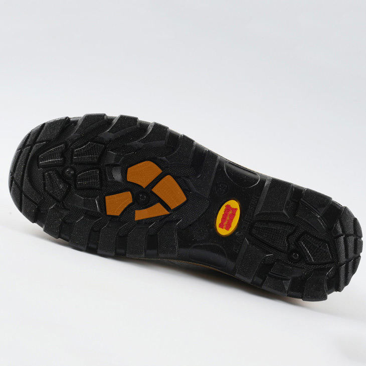 Wholesale Easy-to-put on and Take Off Construction Site Shoes, Waterproof and Punctureproof Men's Safety Shoes