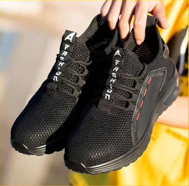 Factory Wholesale Protective, Anti-puncture and Anti-slip Men's Work Shoes, Steel-toed Men's Safety Shoes