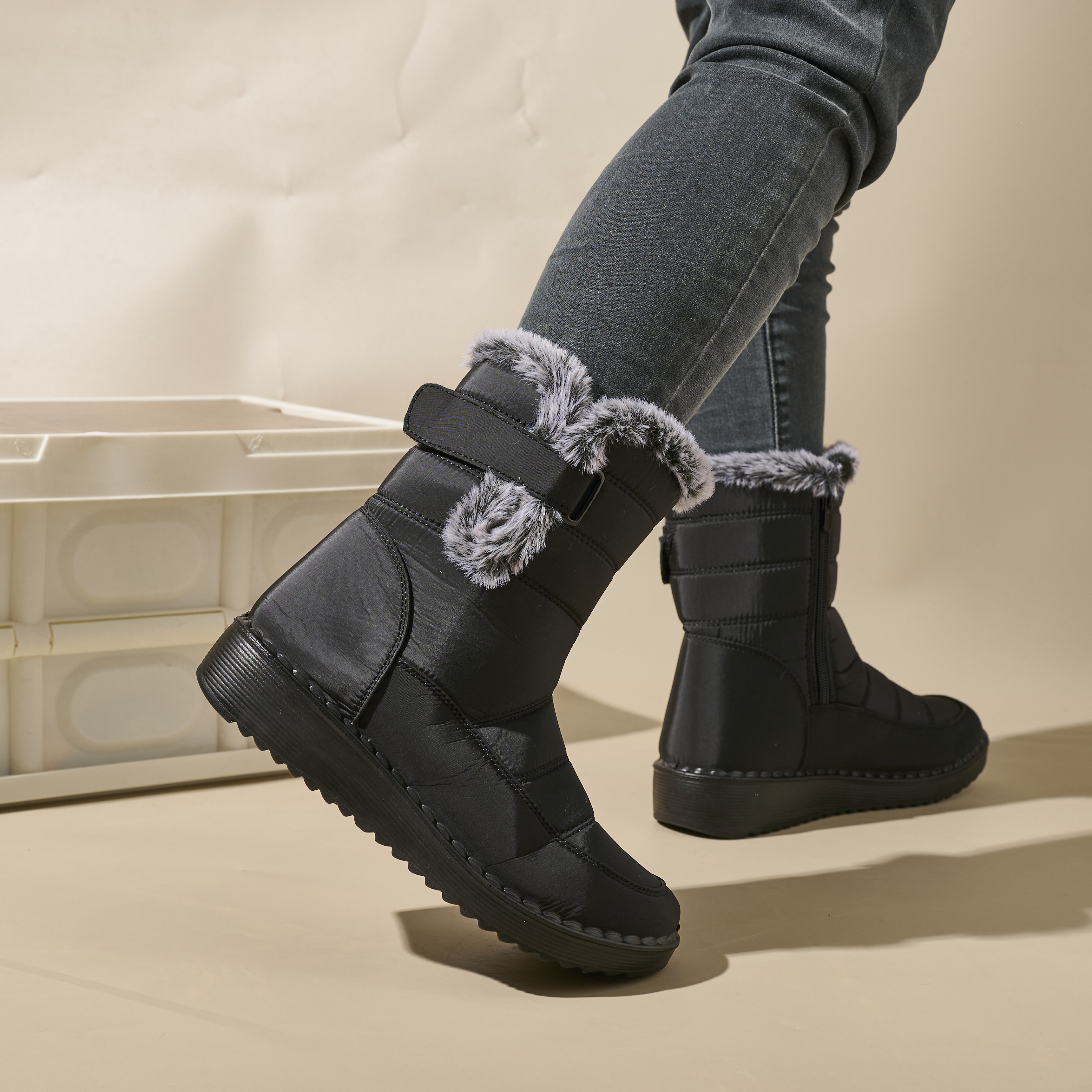 Wholesale Large Size Fur Winter Boots Fashion Women's Winter New Trendy Warm Waterproof Women Snow Boots