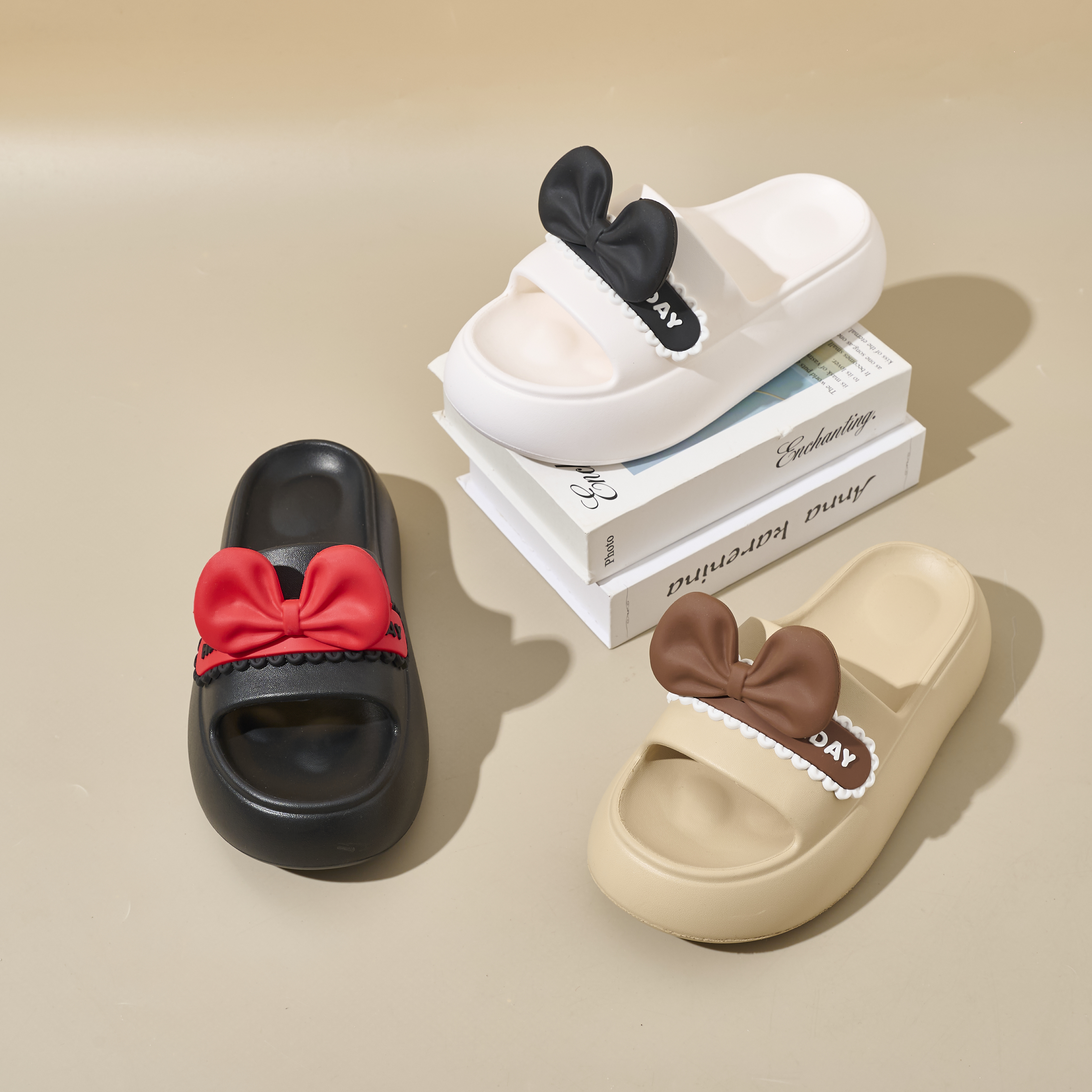Beach Sandals Home Slippers for Women Cute Indoor Outdoor Non-Slip Summer Platform Slides Slippers Thick Sole