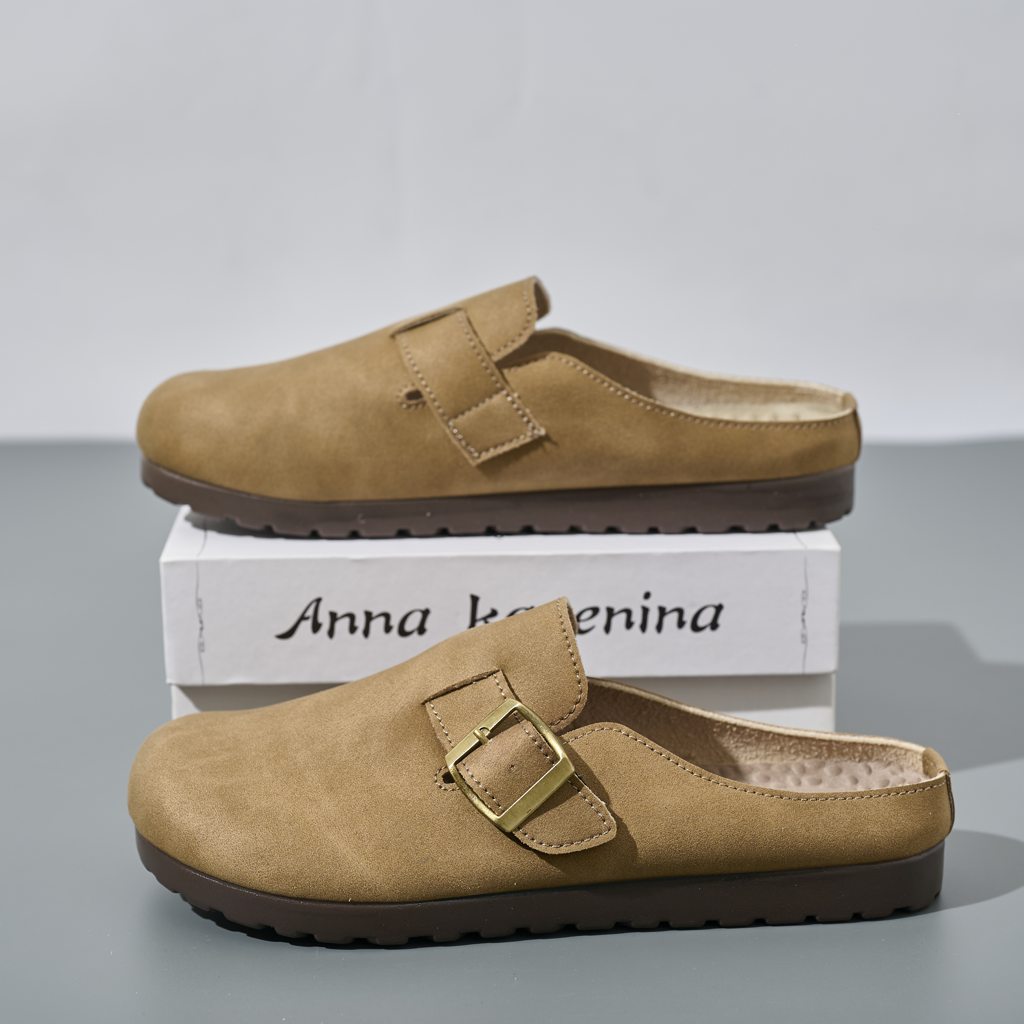 Mule Clogs Flats Comfortable Plus Size Flat Platform Closed Toe Protective Soft Outsole Non-Slip Moccasins Flats